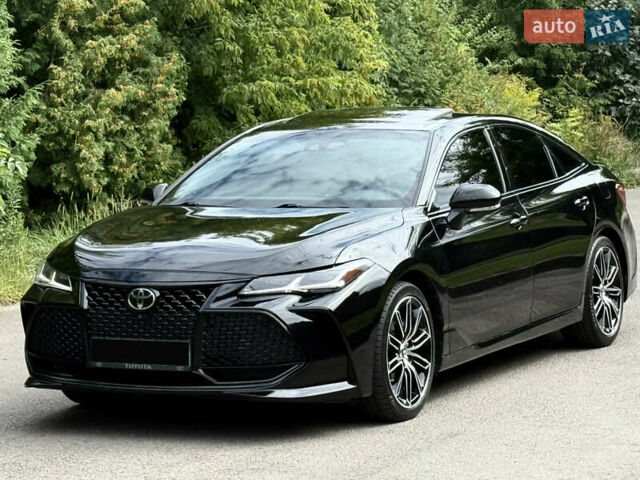 Черный Тойота Авалон, объемом двигателя 3.5 л и пробегом 99 тыс. км за 29950 $, фото 8 на Automoto.ua