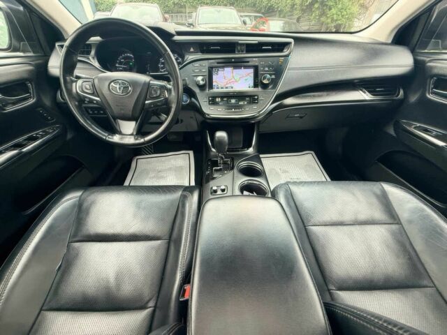 Чорний Тойота Авалон, об'ємом двигуна 2.5 л та пробігом 42 тис. км за 16700 $, фото 6 на Automoto.ua