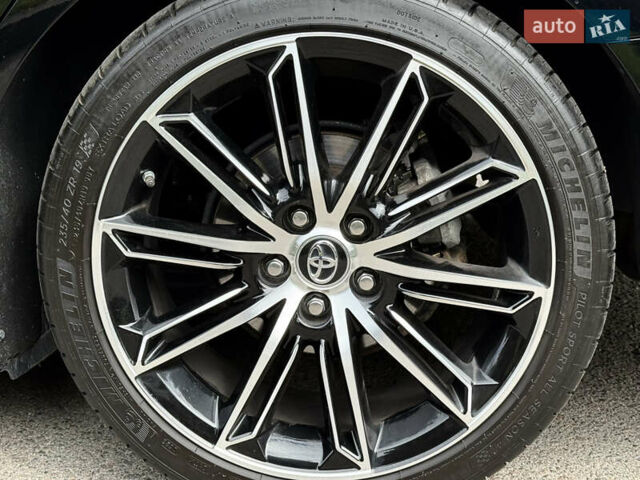 Черный Тойота Авалон, объемом двигателя 3.5 л и пробегом 99 тыс. км за 29950 $, фото 9 на Automoto.ua