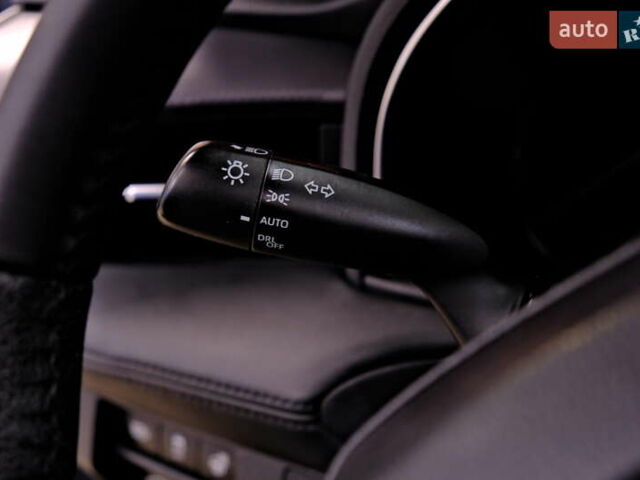 Тойота Авалон 2019 у Одесі на Automoto.ua Чорний Тойота Авалон, об'ємом двигуна 3.5 л та пробігом 52 тис. км за 29900 $, фото 24 на Automoto.ua