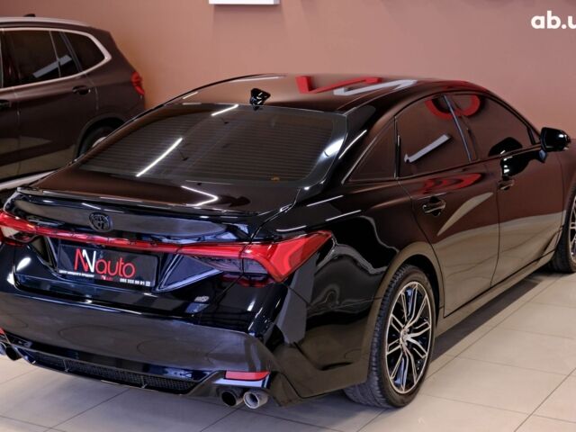 Черный Тойота Авалон, объемом двигателя 3.5 л и пробегом 52 тыс. км за 29900 $, фото 4 на Automoto.ua