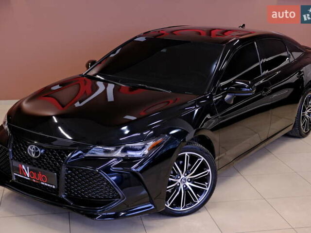 Тойота Авалон 2019 у Одесі на Automoto.ua Чорний Тойота Авалон, об'ємом двигуна 3.5 л та пробігом 52 тис. км за 29900 $, фото 8 на Automoto.ua