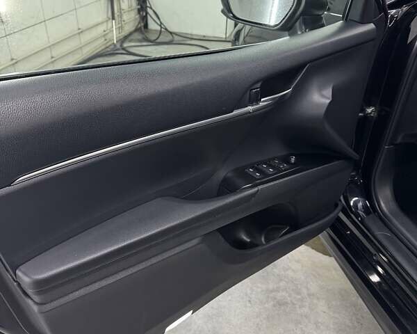 Черный Тойота Авалон, объемом двигателя 2.49 л и пробегом 150 тыс. км за 22000 $, фото 4 на Automoto.ua