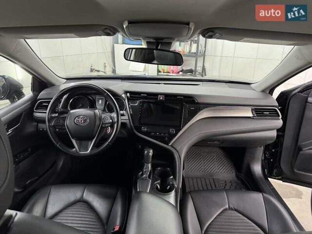 Черный Тойота Авалон, объемом двигателя 2.49 л и пробегом 150 тыс. км за 22000 $, фото 7 на Automoto.ua