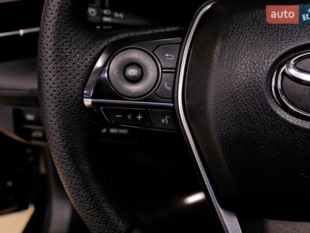 Тойота Авалон 2019 у Одесі на Automoto.ua Чорний Тойота Авалон, об'ємом двигуна 3.5 л та пробігом 52 тис. км за 29900 $, фото 22 на Automoto.ua
