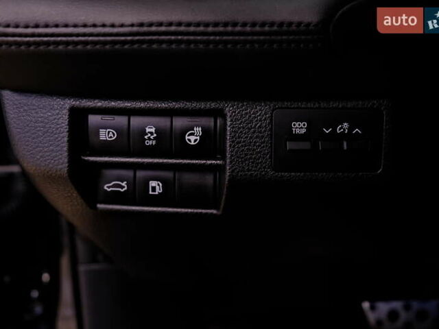 Тойота Авалон 2019 у Одесі на Automoto.ua Чорний Тойота Авалон, об'ємом двигуна 3.5 л та пробігом 52 тис. км за 29900 $, фото 26 на Automoto.ua