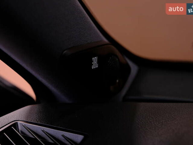 Тойота Авалон 2019 у Одесі на Automoto.ua Чорний Тойота Авалон, об'ємом двигуна 3.5 л та пробігом 52 тис. км за 29900 $, фото 53 на Automoto.ua