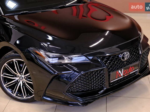 Тойота Авалон 2019 у Одесі на Automoto.ua Чорний Тойота Авалон, об'ємом двигуна 3.5 л та пробігом 52 тис. км за 29900 $, фото 6 на Automoto.ua