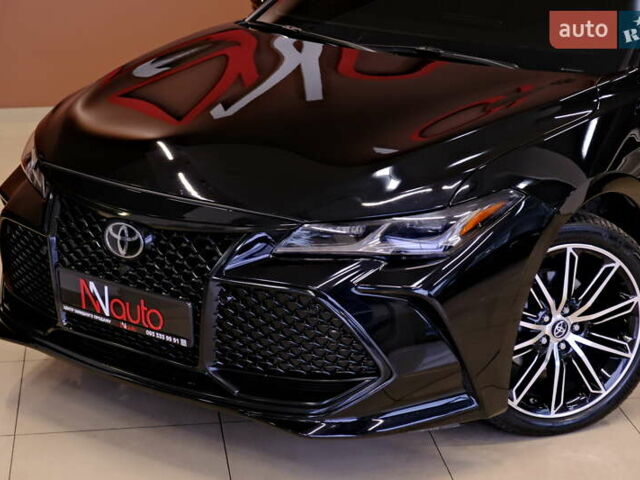 Тойота Авалон 2019 у Одесі на Automoto.ua Чорний Тойота Авалон, об'ємом двигуна 3.5 л та пробігом 52 тис. км за 29900 $, фото 9 на Automoto.ua