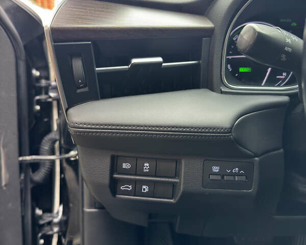 Тойота Авалон 2020 в Луцке на Automoto.ua Черный Тойота Авалон, объемом двигателя 2.49 л и пробегом 174 тыс. км за 27900 $, фото 25 на Automoto.ua