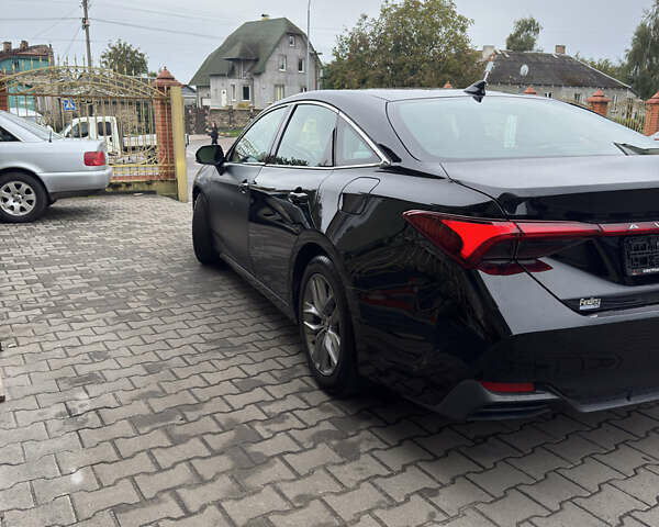 Тойота Авалон 2020 в Луцке на Automoto.ua Черный Тойота Авалон, объемом двигателя 2.49 л и пробегом 174 тыс. км за 27900 $, фото 6 на Automoto.ua