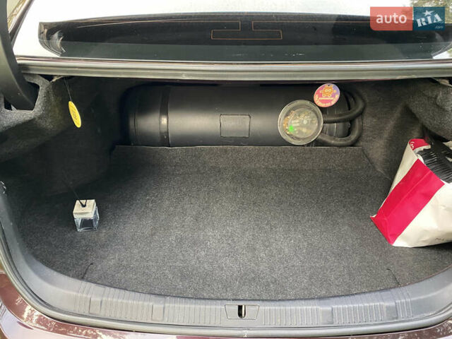 Фиолетовый Тойота Авалон, объемом двигателя 3.53 л и пробегом 167 тыс. км за 21500 $, фото 63 на Automoto.ua