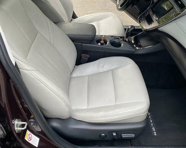 Фиолетовый Тойота Авалон, объемом двигателя 3.53 л и пробегом 167 тыс. км за 21500 $, фото 30 на Automoto.ua