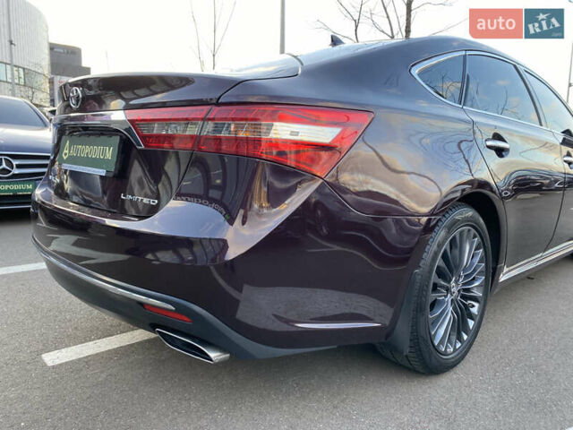 Фиолетовый Тойота Авалон, объемом двигателя 3.5 л и пробегом 171 тыс. км за 18999 $, фото 5 на Automoto.ua