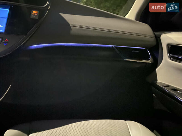 Фиолетовый Тойота Авалон, объемом двигателя 3.53 л и пробегом 167 тыс. км за 21500 $, фото 74 на Automoto.ua