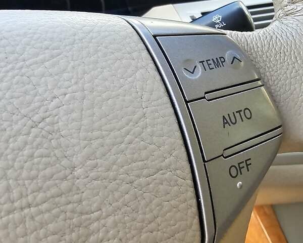 Красный Тойота Авалон, объемом двигателя 3.46 л и пробегом 280 тыс. км за 6000 $, фото 24 на Automoto.ua
