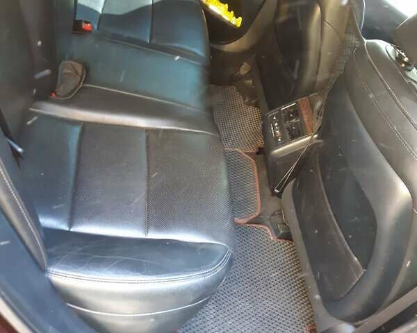 Красный Тойота Авалон, объемом двигателя 2.5 л и пробегом 182 тыс. км за 17900 $, фото 5 на Automoto.ua