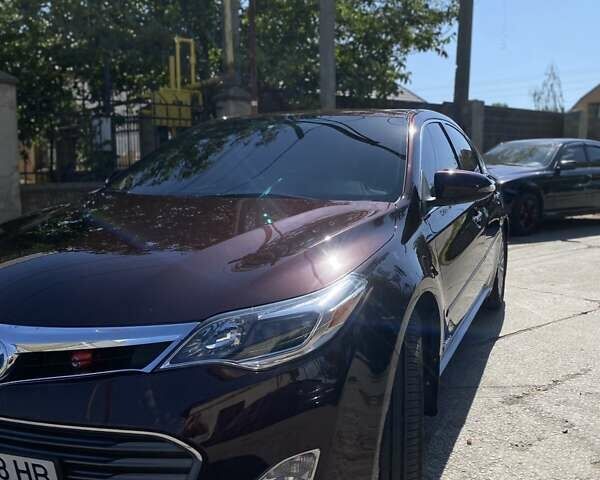 Червоний Тойота Авалон, об'ємом двигуна 2.49 л та пробігом 230 тис. км за 17900 $, фото 1 на Automoto.ua