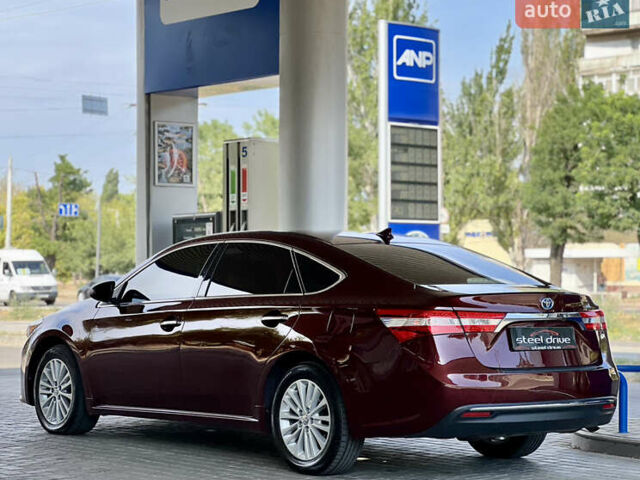 Красный Тойота Авалон, объемом двигателя 2.5 л и пробегом 234 тыс. км за 15999 $, фото 5 на Automoto.ua