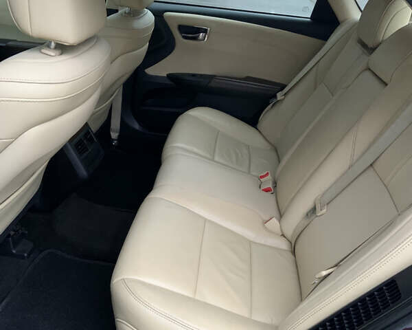 Красный Тойота Авалон, объемом двигателя 2.5 л и пробегом 237 тыс. км за 13900 $, фото 15 на Automoto.ua