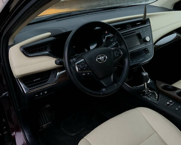 Красный Тойота Авалон, объемом двигателя 2.5 л и пробегом 237 тыс. км за 13900 $, фото 9 на Automoto.ua
