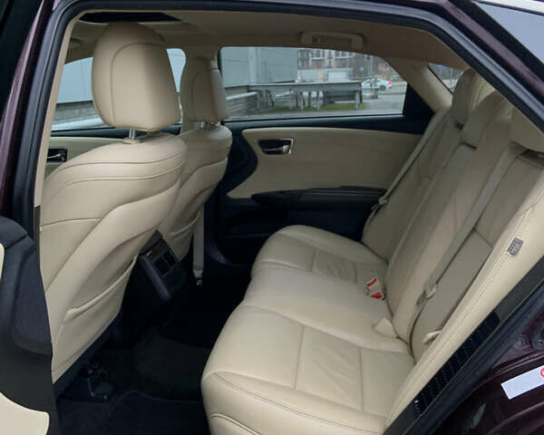 Красный Тойота Авалон, объемом двигателя 2.5 л и пробегом 237 тыс. км за 13900 $, фото 14 на Automoto.ua