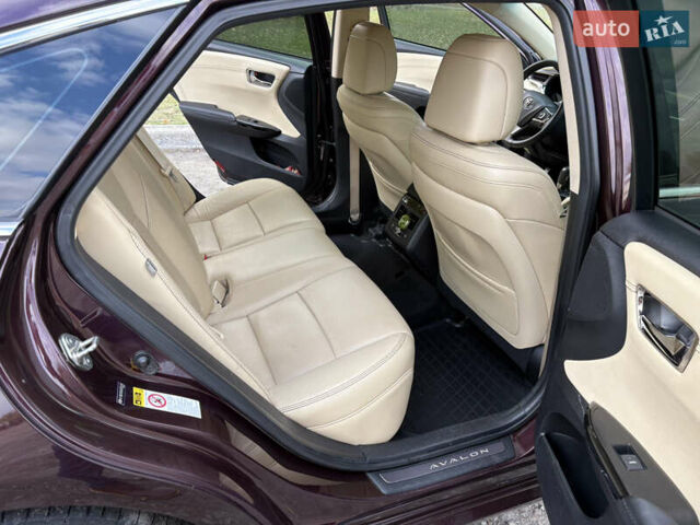 Красный Тойота Авалон, объемом двигателя 2.5 л и пробегом 203 тыс. км за 16500 $, фото 8 на Automoto.ua