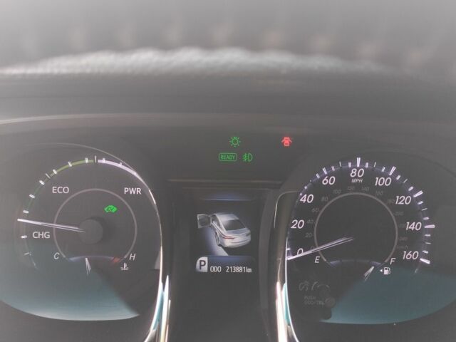 Красный Тойота Авалон, объемом двигателя 2.5 л и пробегом 213 тыс. км за 17500 $, фото 9 на Automoto.ua