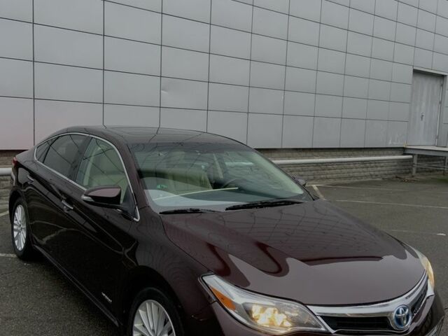 Красный Тойота Авалон, объемом двигателя 2.5 л и пробегом 238 тыс. км за 13900 $, фото 2 на Automoto.ua