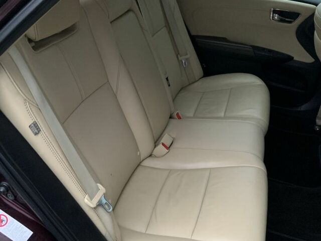 Красный Тойота Авалон, объемом двигателя 2.5 л и пробегом 238 тыс. км за 13900 $, фото 13 на Automoto.ua