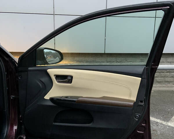 Красный Тойота Авалон, объемом двигателя 2.5 л и пробегом 237 тыс. км за 13900 $, фото 18 на Automoto.ua