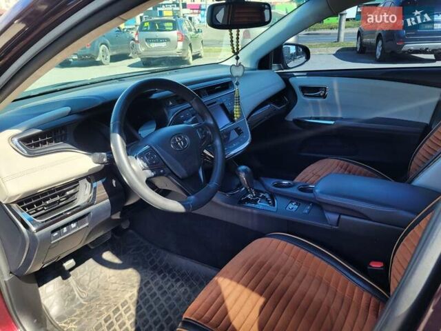 Красный Тойота Авалон, объемом двигателя 3.46 л и пробегом 80 тыс. км за 17500 $, фото 5 на Automoto.ua