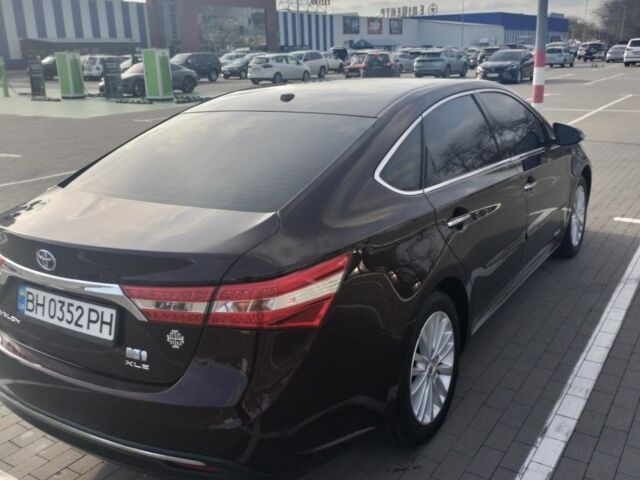 Красный Тойота Авалон, объемом двигателя 2.5 л и пробегом 213 тыс. км за 17500 $, фото 4 на Automoto.ua