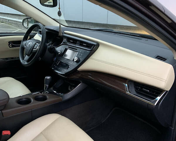 Красный Тойота Авалон, объемом двигателя 2.5 л и пробегом 237 тыс. км за 13900 $, фото 10 на Automoto.ua