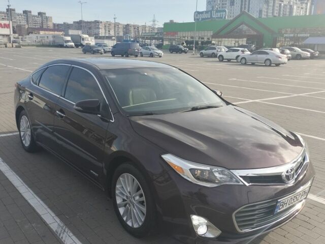 Красный Тойота Авалон, объемом двигателя 2.5 л и пробегом 213 тыс. км за 17500 $, фото 5 на Automoto.ua