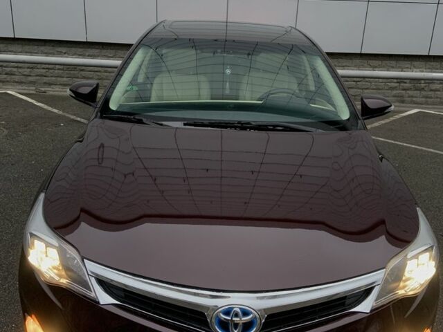 Красный Тойота Авалон, объемом двигателя 2.5 л и пробегом 238 тыс. км за 13900 $, фото 1 на Automoto.ua