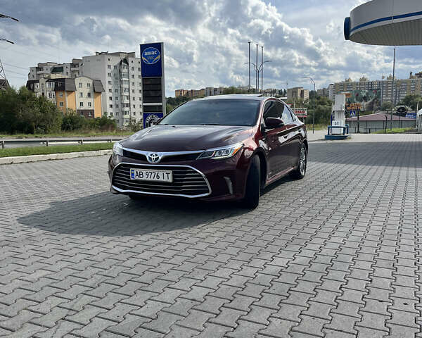 Красный Тойота Авалон, объемом двигателя 2.5 л и пробегом 156 тыс. км за 17790 $, фото 5 на Automoto.ua