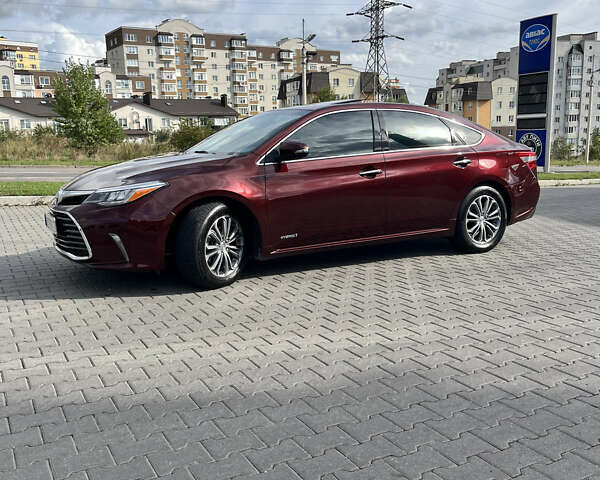 Красный Тойота Авалон, объемом двигателя 2.5 л и пробегом 156 тыс. км за 17790 $, фото 1 на Automoto.ua