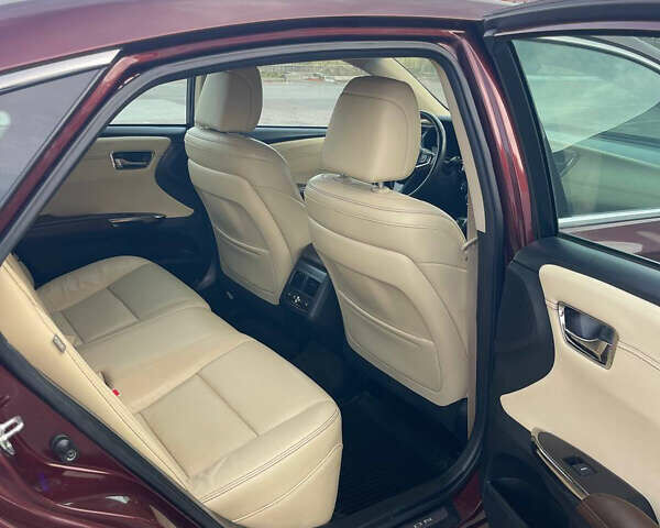 Красный Тойота Авалон, объемом двигателя 2.49 л и пробегом 114 тыс. км за 19750 $, фото 8 на Automoto.ua