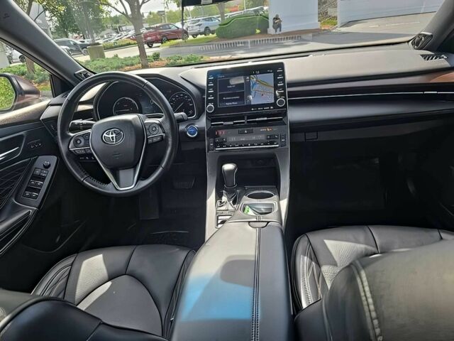 Тойота Авалон 2022 в Львове на Automoto.ua Красный Тойота Авалон, объемом двигателя 2.5 л и пробегом 28 тыс. км за 25000 $, фото 7 на Automoto.ua