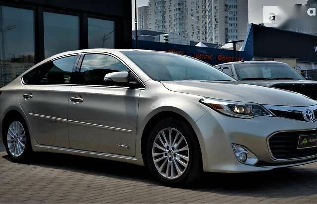 Тойота Авалон, объемом двигателя 2.5 л и пробегом 210 тыс. км за 18500 $, фото 13 на Automoto.ua