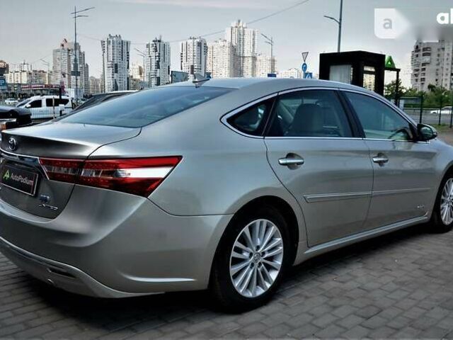 Тойота Авалон, объемом двигателя 2.5 л и пробегом 210 тыс. км за 18500 $, фото 11 на Automoto.ua