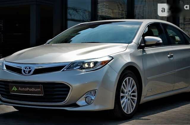 Тойота Авалон, объемом двигателя 2.5 л и пробегом 210 тыс. км за 18500 $, фото 3 на Automoto.ua