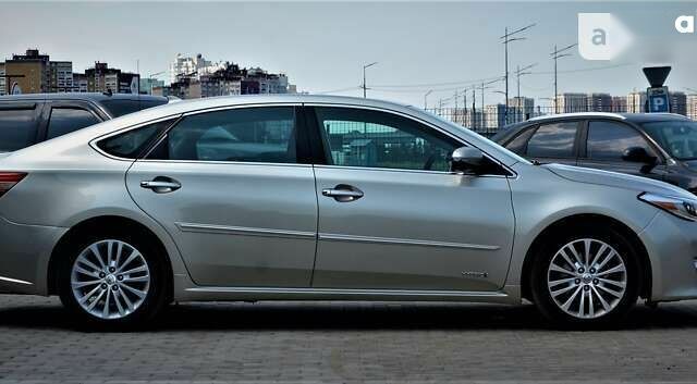 Тойота Авалон, объемом двигателя 2.5 л и пробегом 210 тыс. км за 18500 $, фото 12 на Automoto.ua