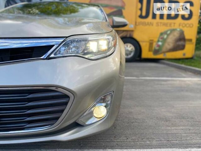 Тойота Авалон, об'ємом двигуна 2.49 л та пробігом 190 тис. км за 16289 $, фото 10 на Automoto.ua