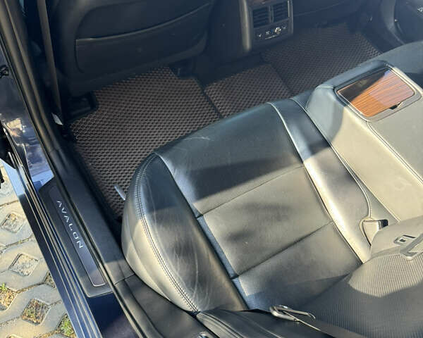 Тойота Авалон, объемом двигателя 2.5 л и пробегом 175 тыс. км за 16600 $, фото 7 на Automoto.ua