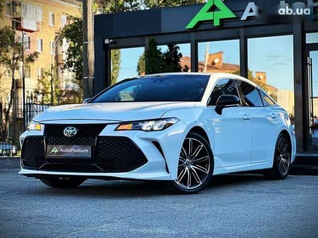 Тойота Авалон 2018 в Киеве на Automoto.ua Тойота Авалон, объемом двигателя 3.5 л и пробегом 93 тыс. км за 29500 $, фото 4 на Automoto.ua