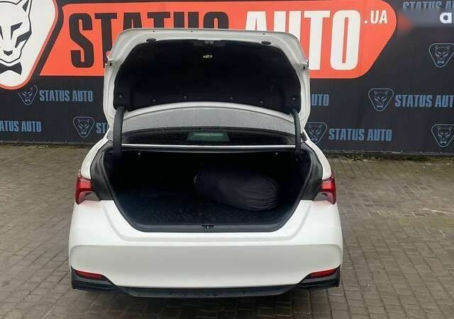 Тойота Авалон, объемом двигателя 0 л и пробегом 24 тыс. км за 31500 $, фото 11 на Automoto.ua