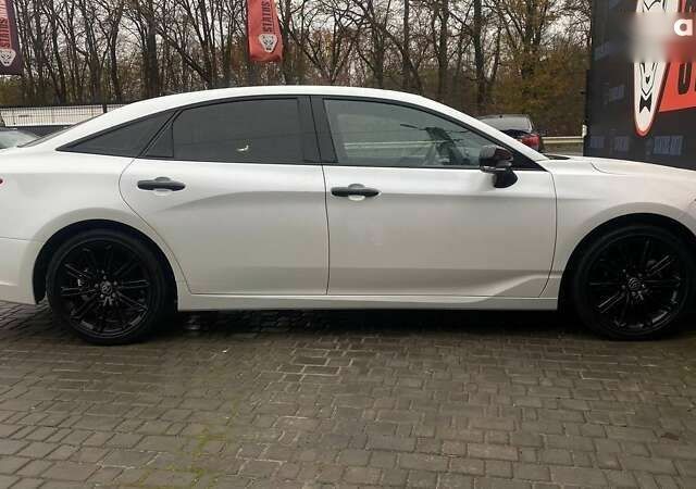 Тойота Авалон, объемом двигателя 0 л и пробегом 24 тыс. км за 31500 $, фото 8 на Automoto.ua