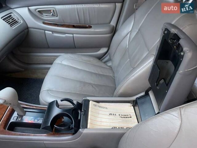 Серый Тойота Авалон, объемом двигателя 3 л и пробегом 385 тыс. км за 4500 $, фото 29 на Automoto.ua